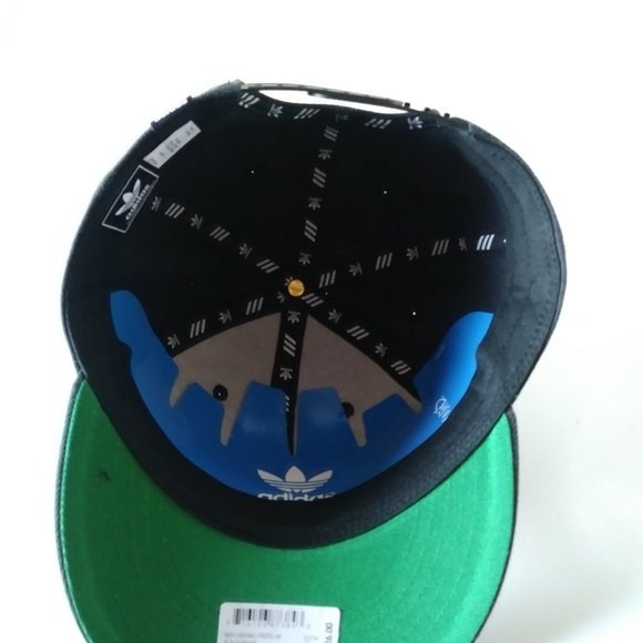 SOLD SOLD Adidas Black White Trefoil AW Men’s Cap - Picture 16 of 16